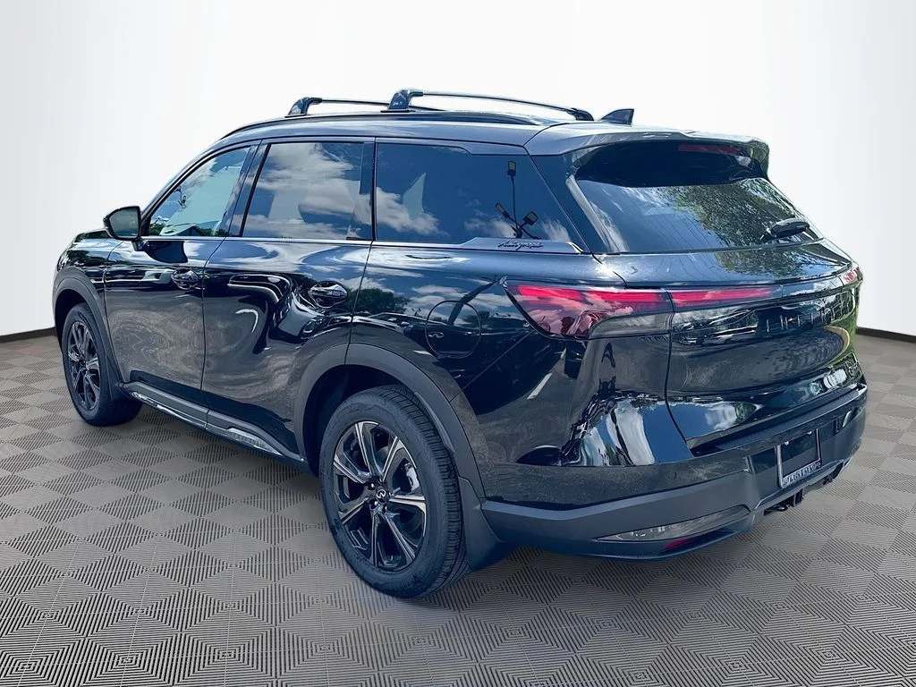 Used 2026 Black INFINITI Autograph image 7