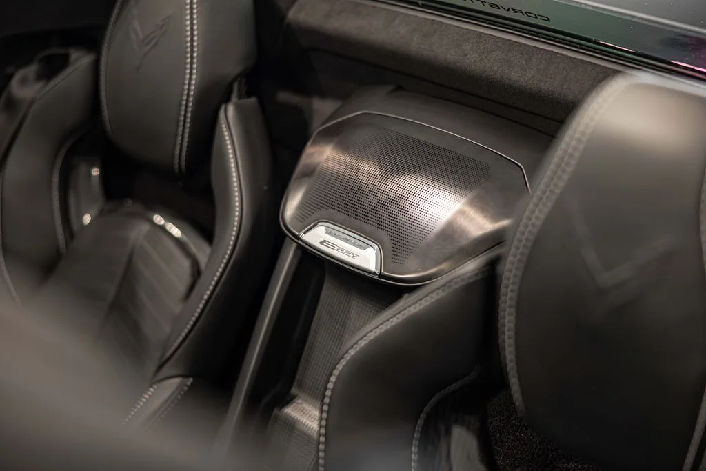 Used 2025 Black Chevrolet E-Ray image 18