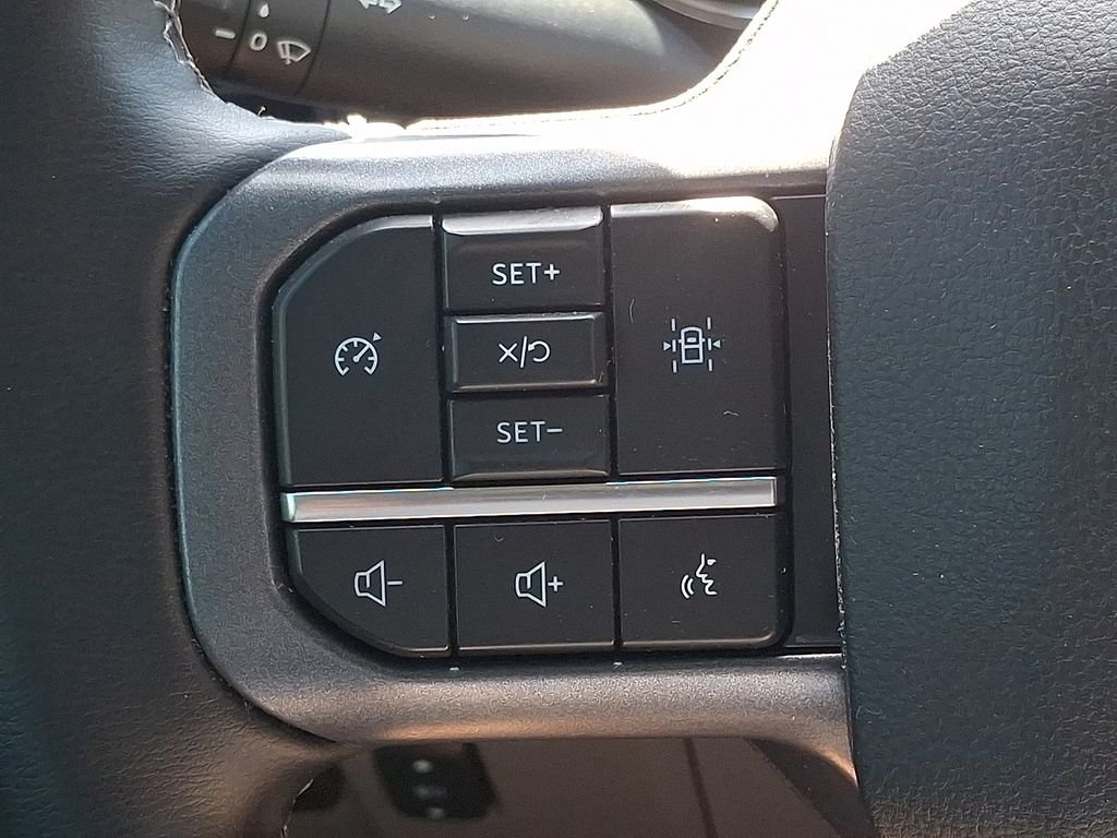 Used 2023 Gray Ford XLT image 22