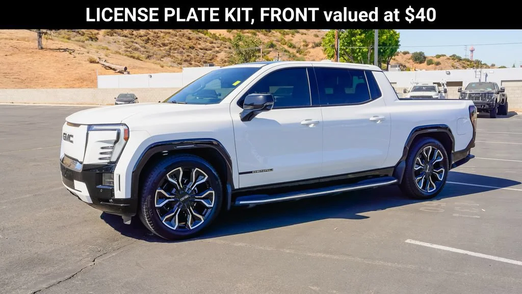 Used 2025 Summit White GMC Extended Range Denali image 3