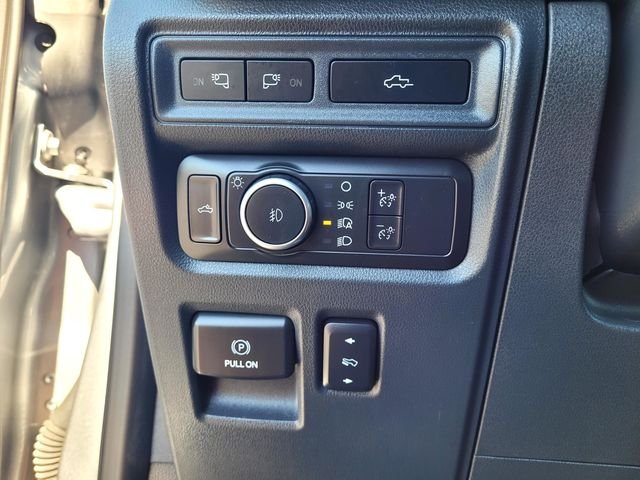 Used 2022 Silver Ford Lariat image 16