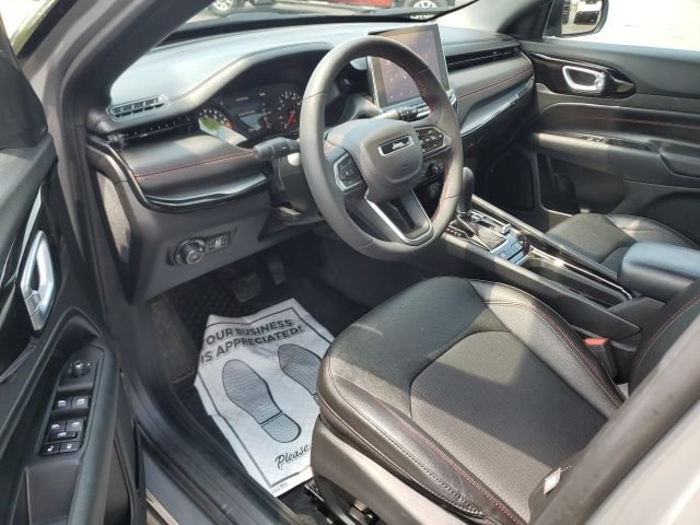 Used 2023 Gray Jeep Trailhawk image 12