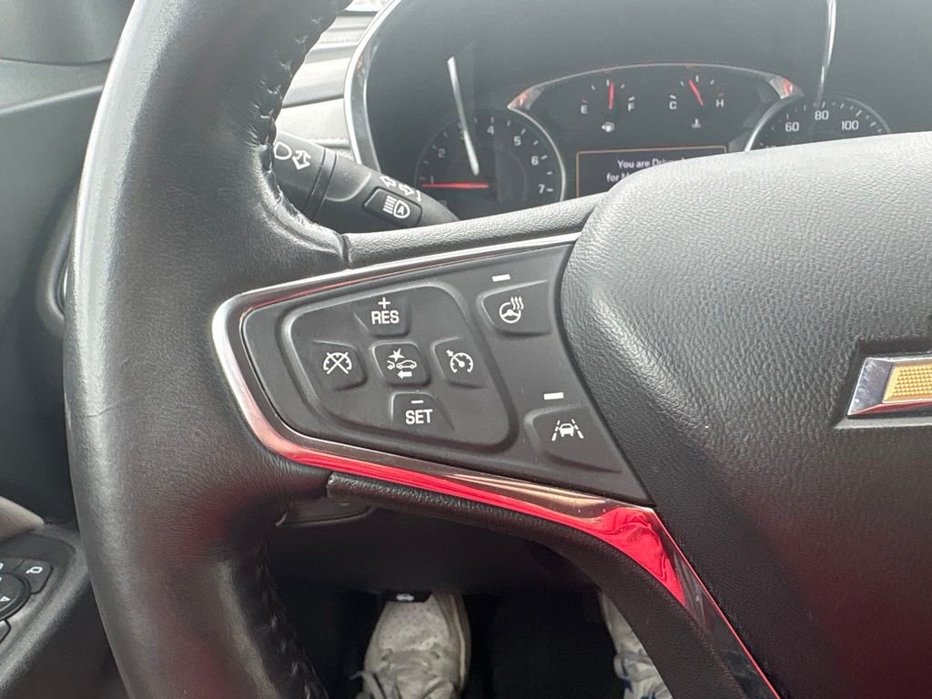 Used 2020 Midnight Blue Metallic Chevrolet Premier image 17