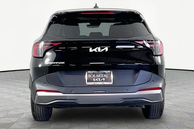 Used 2026 Black Kia LX image 5