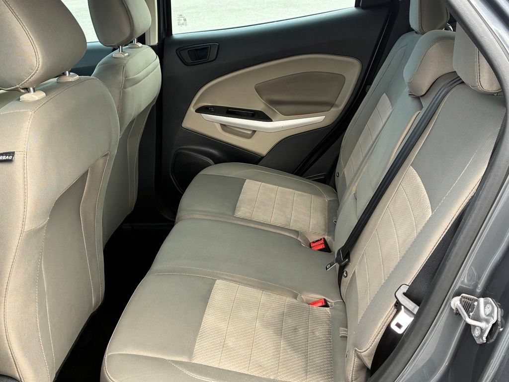 Used 2020  Ford S image 55