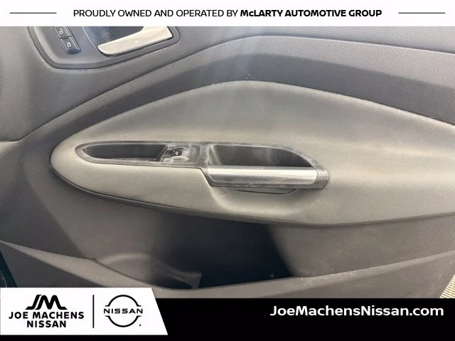 Used 2013 Black Ford SE image 22