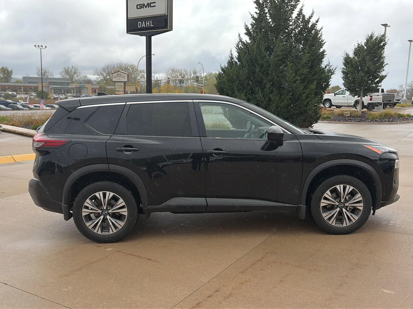 Used 2023 Nissan Rogue SV with VIN JN8BT3BB8PW351427 for sale in Winona, Minnesota