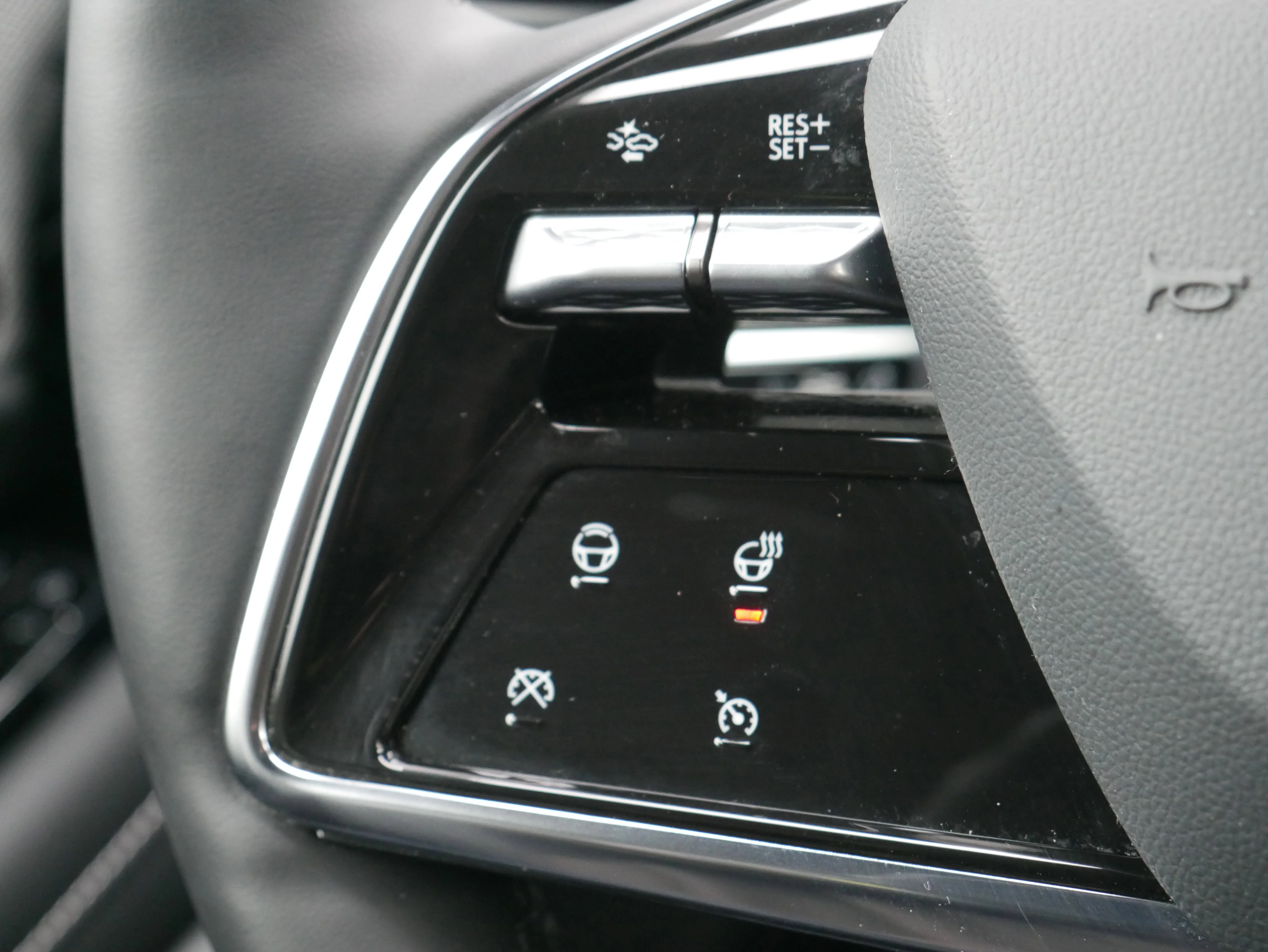 Used 2025 Nimbus Metallic Cadillac Sport 1 image 23