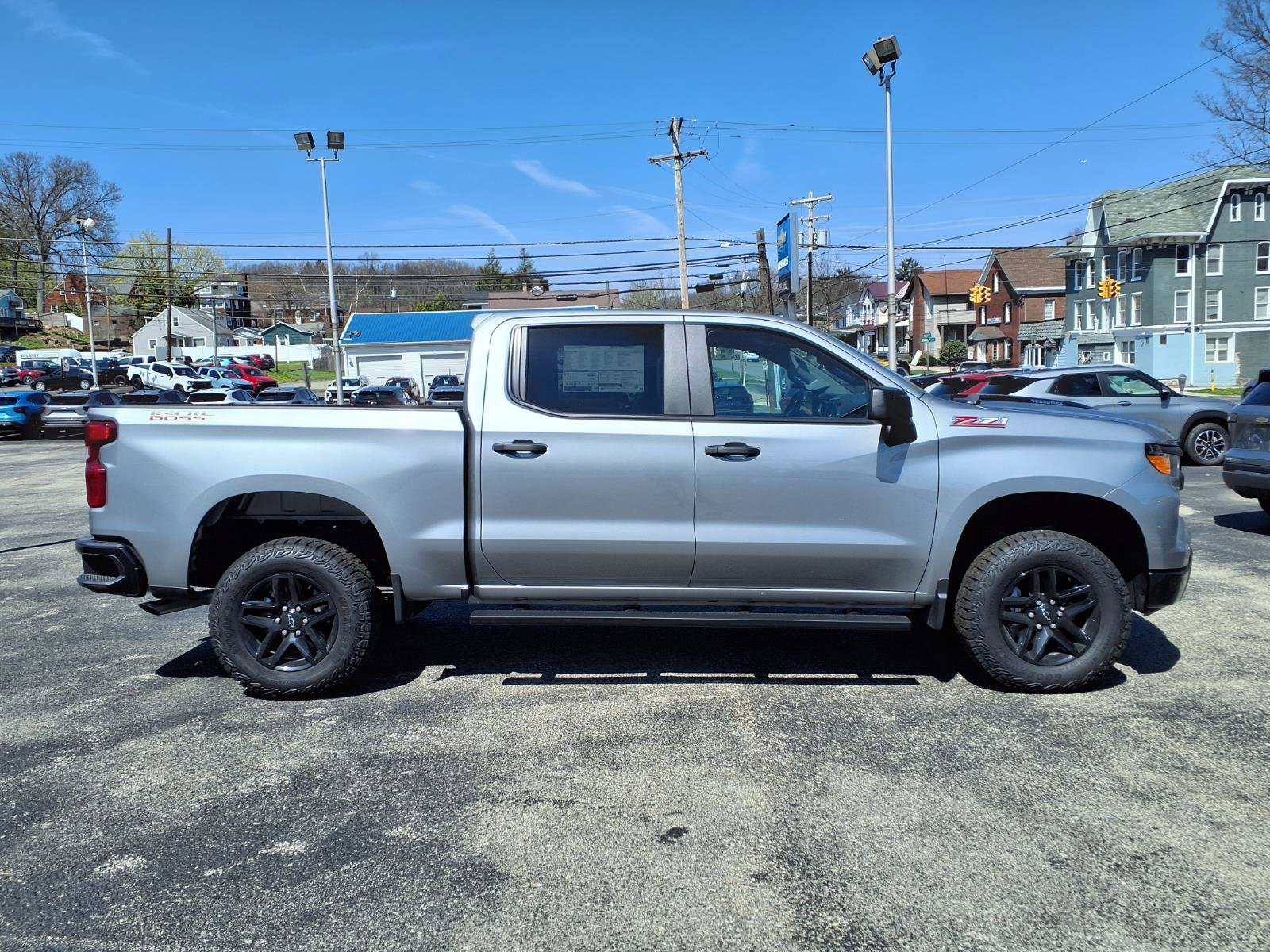 2026 Chevrolet Silverado 1500 Custom Trail Boss - Photo 2