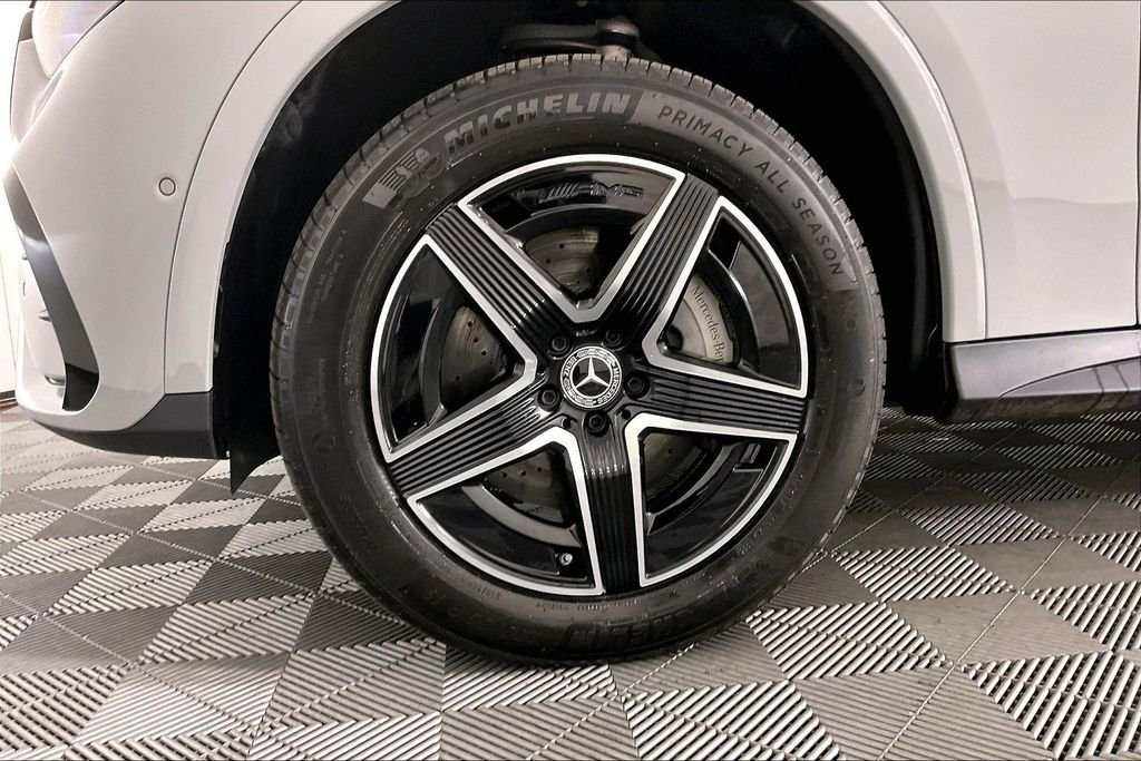 Used 2026 White Mercedes-Benz GLC 300 image 8