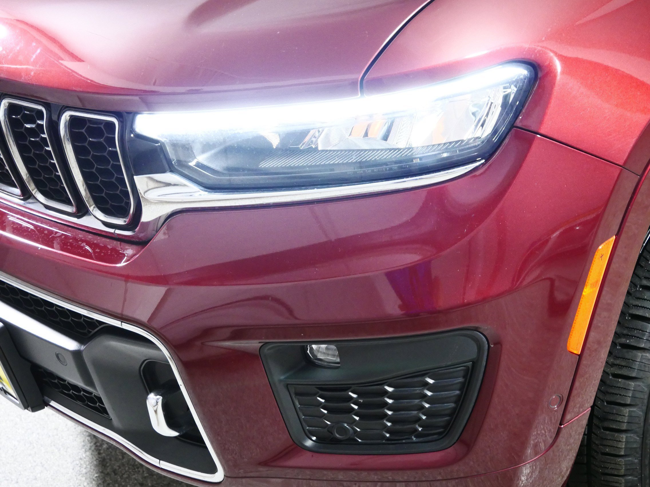 2022 Jeep Grand Cherokee Overland - Photo 16