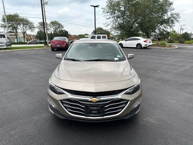 Used 2025 Gray Chevrolet LT image 7