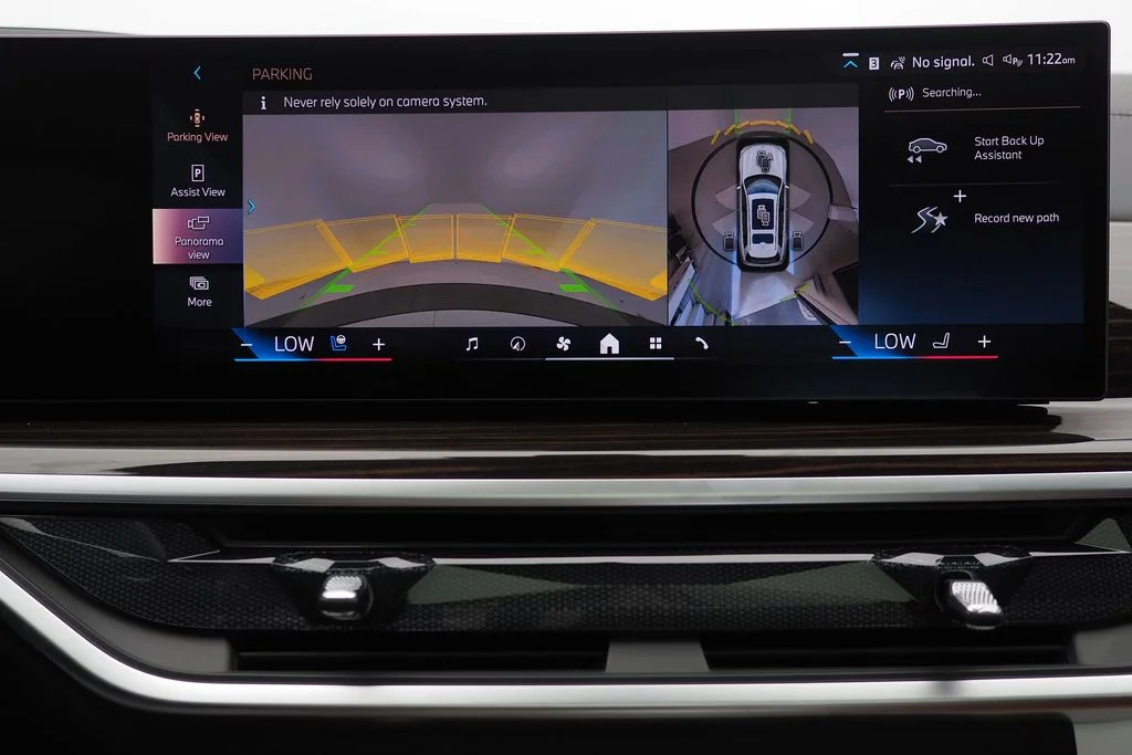 New 2027 Mineral White Metallic BMW xDrive40i image 18