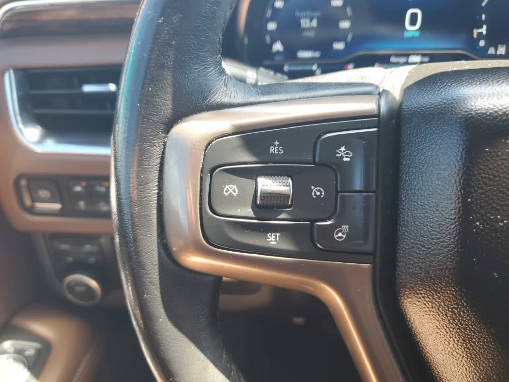 Used 2022 EMPIRE BEIGE METALLIC Chevrolet High Country image 24