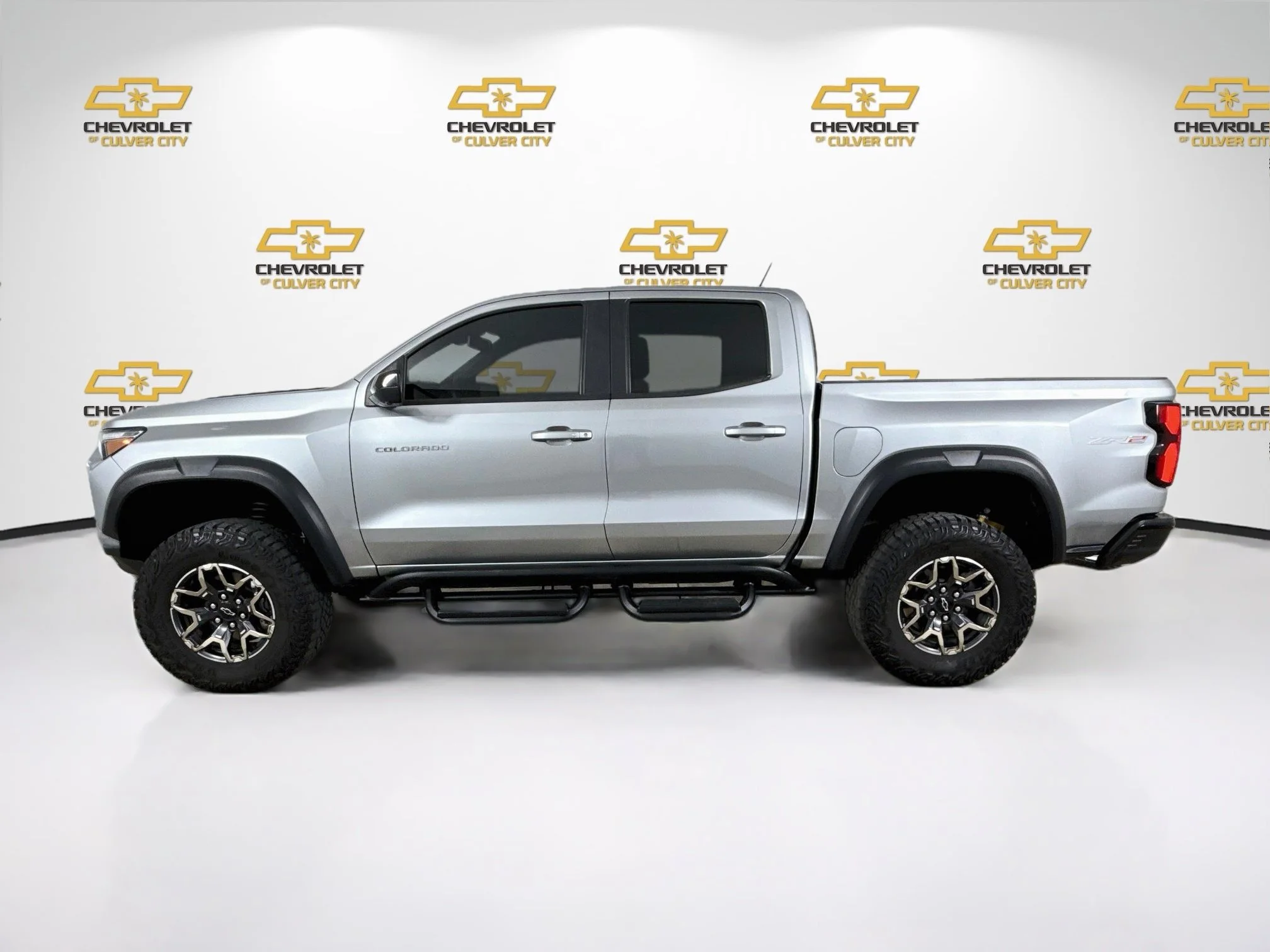 Used 2024 Sterling Gray Metallic Chevrolet ZR2 image 5