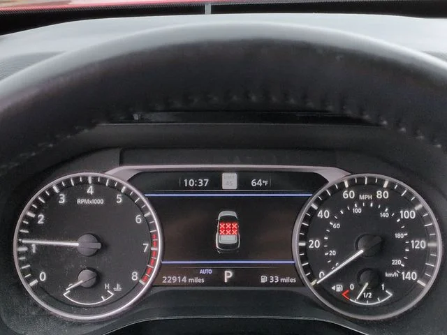 Used 2023 Red Nissan SL image 32