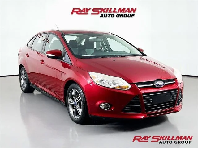 2014 Ford Focus Sedan SE's photo