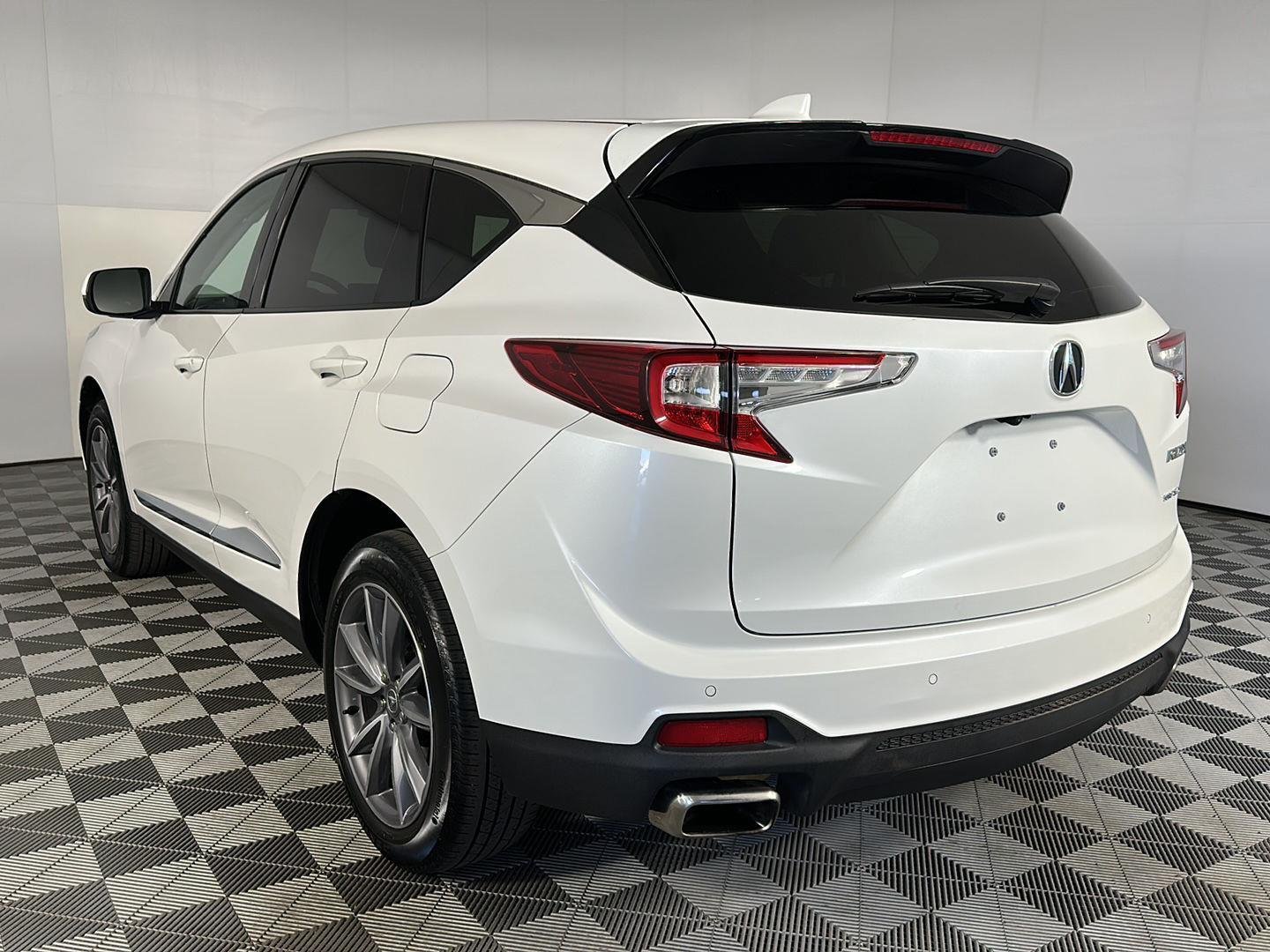 Used 2022 Platinum White Pearl Acura SH-AWD w/Tech image 23