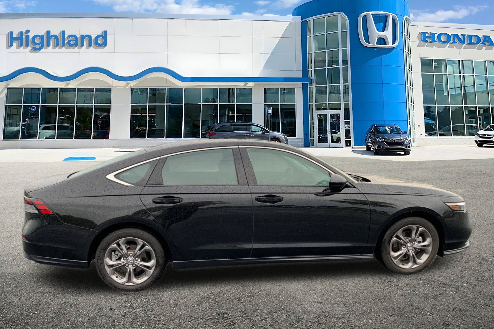 Certified Used 2024 Black Honda EX image 6