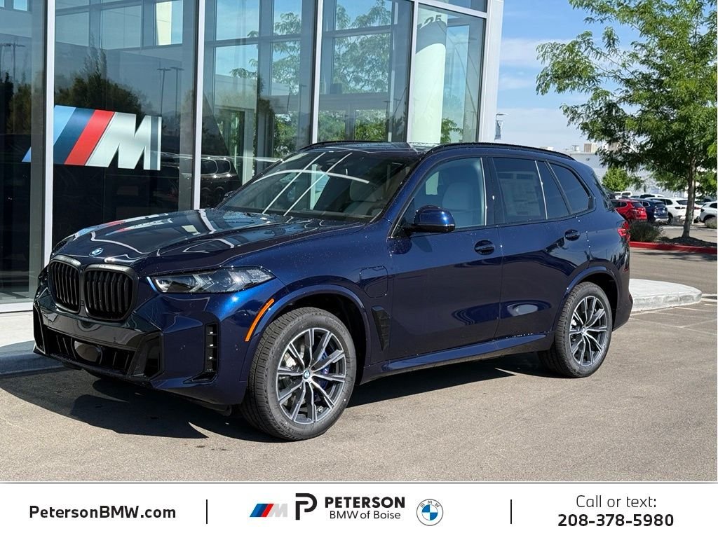 2026 BMW X5 xDrive50e's photo