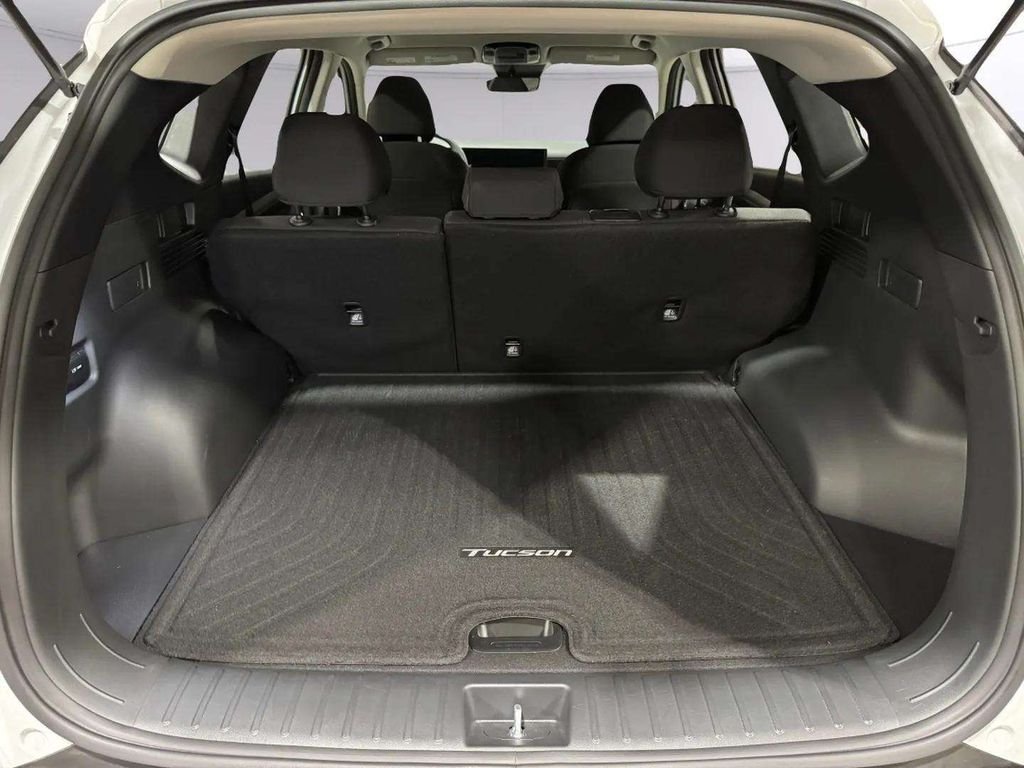 2026 Hyundai Tucson Blue SE - Photo 33