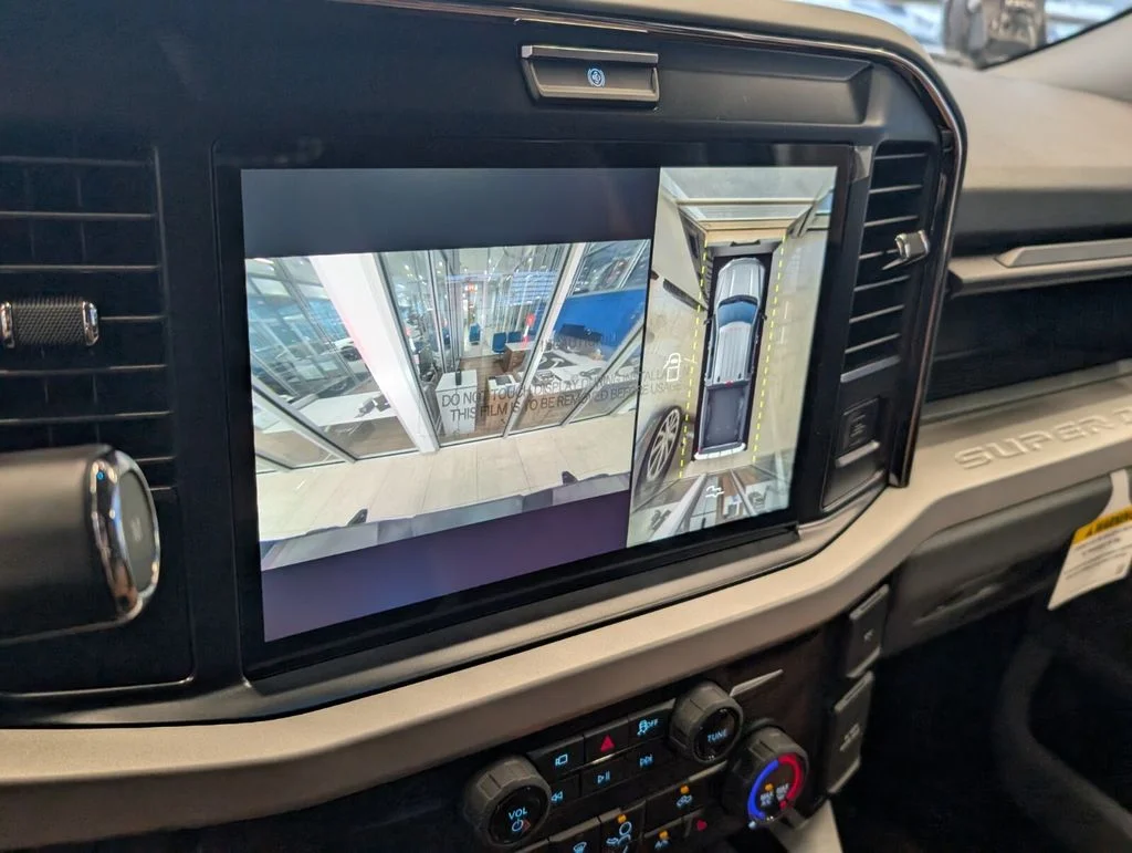 New 2026 Avalanche Ford F-250® XLT image 24