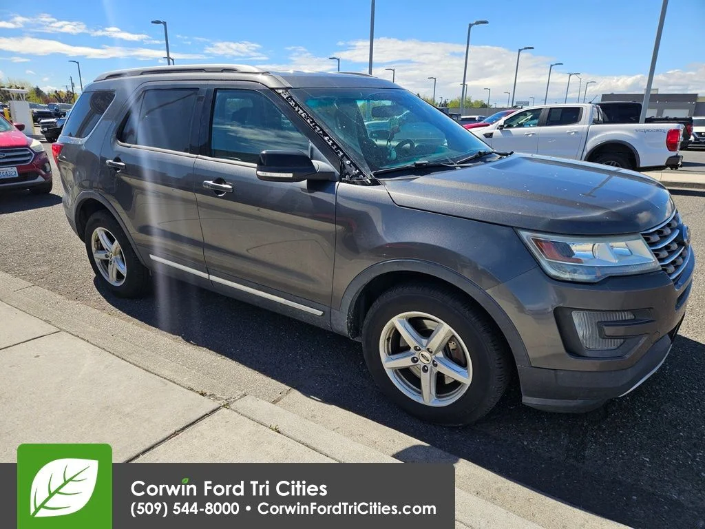 2016 Ford Explorer XLT V6 4WD's photo