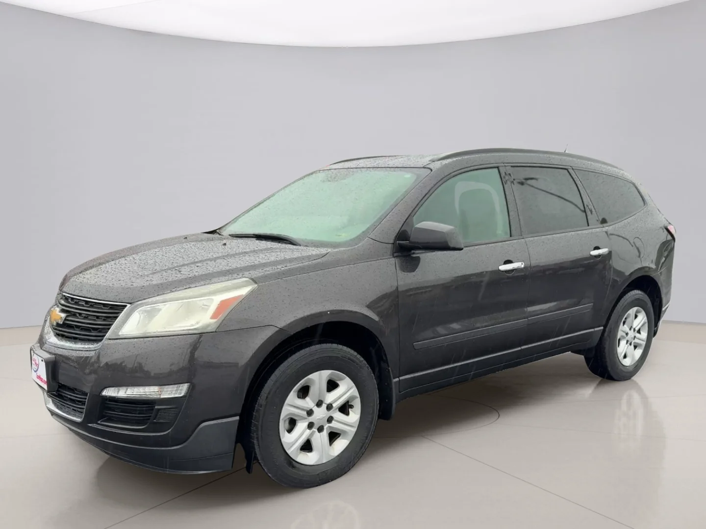Used 2017 Gray Chevrolet LS image 1