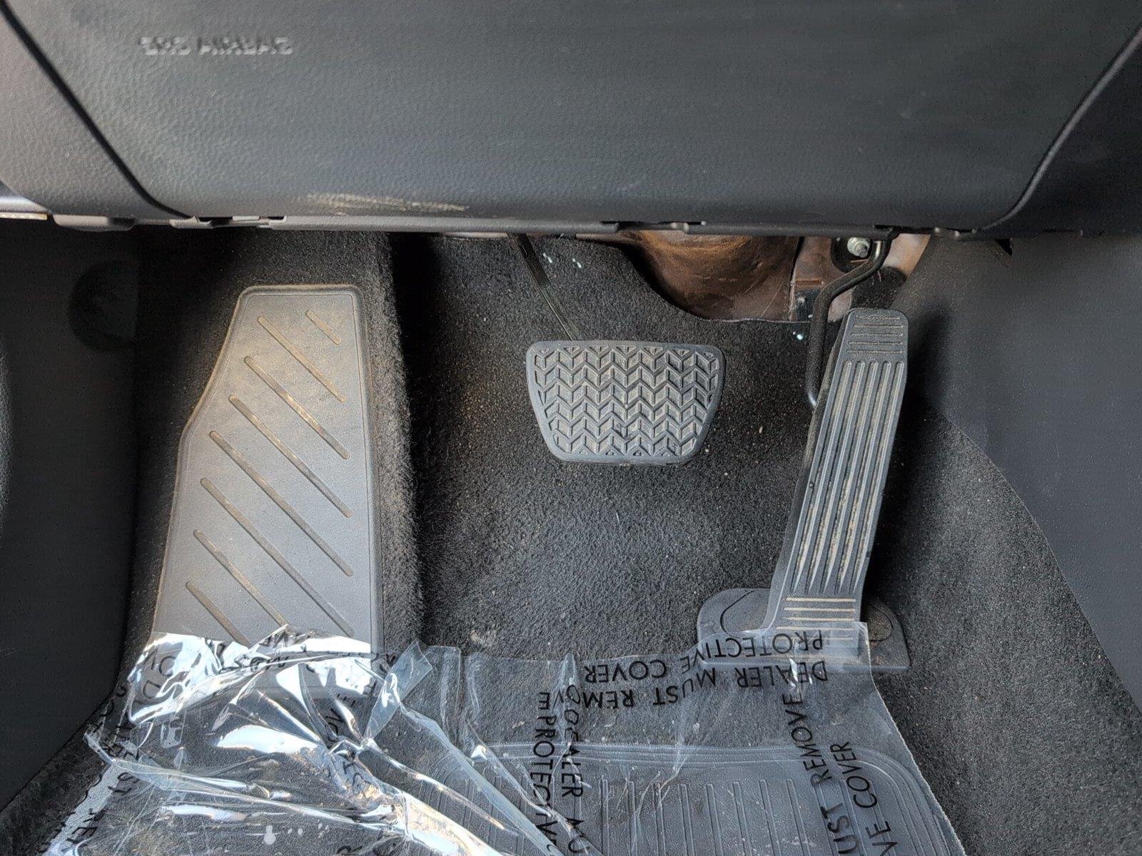 Used 2024 Magnetic Gray Metallic Toyota XLE image 28