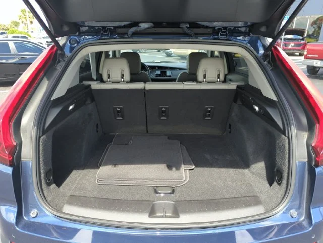 Used 2019 Blue Cadillac Luxury image 19