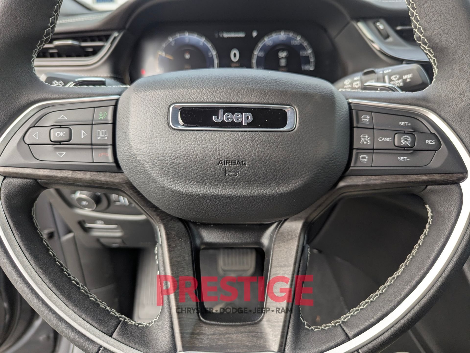 New 2026 Baltic Gray Metallic Clearcoat Jeep Limited image 14