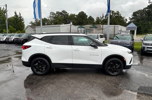 Used 2021 White Chevrolet LT image 2