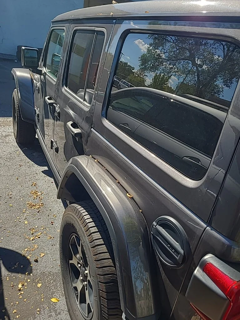 Used 2020 Gray Jeep Unlimited Rubicon image 4