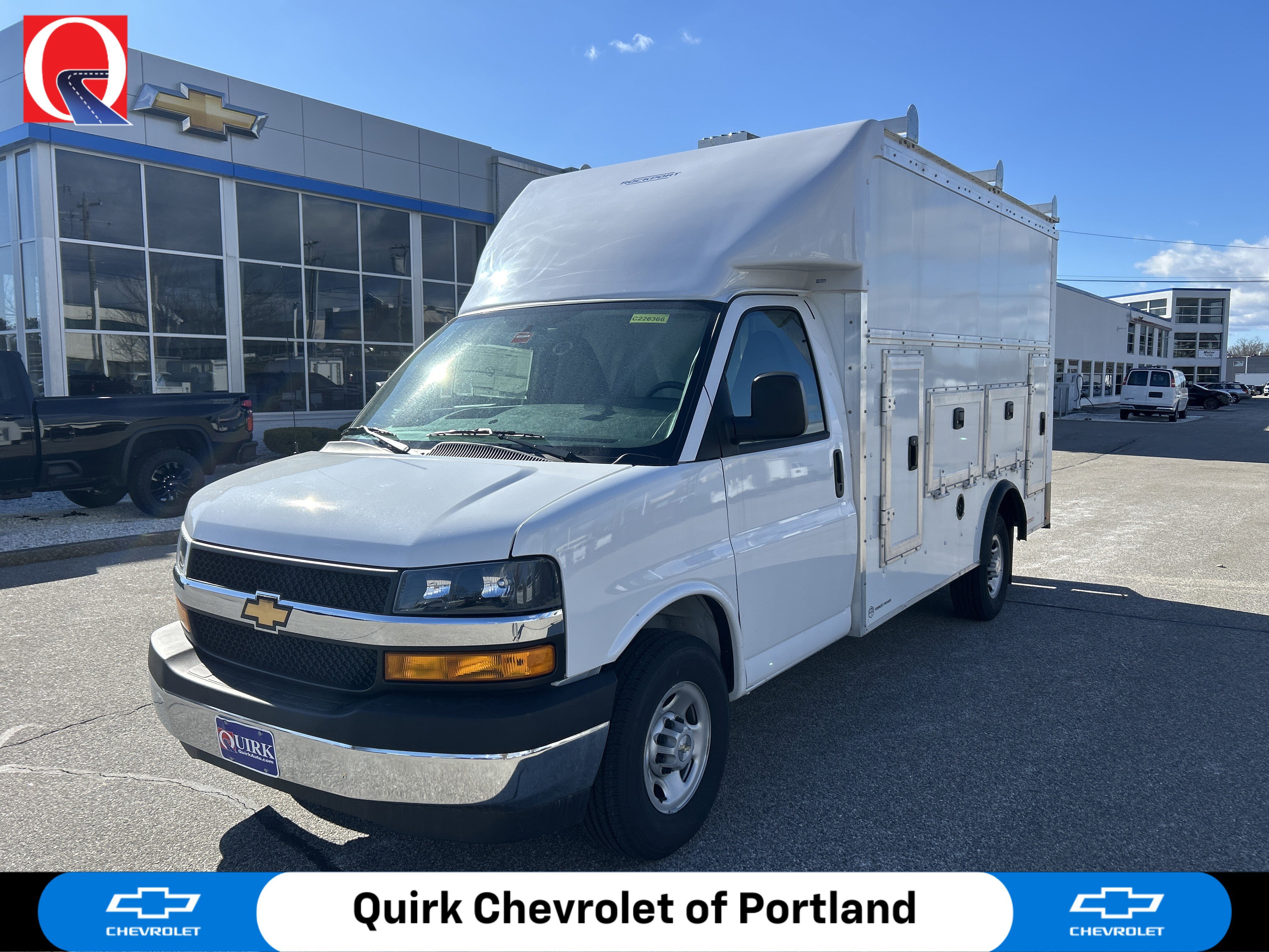 New 2026 Summit White Chevrolet 1WT image 1