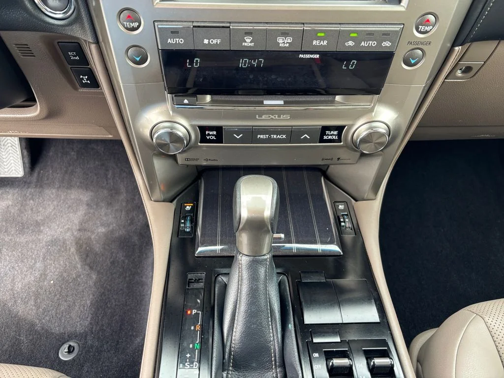 Used 2021 Gray Lexus 460 image 12
