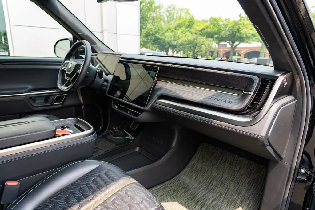 Used 2024 Black Rivian Adventure image 25