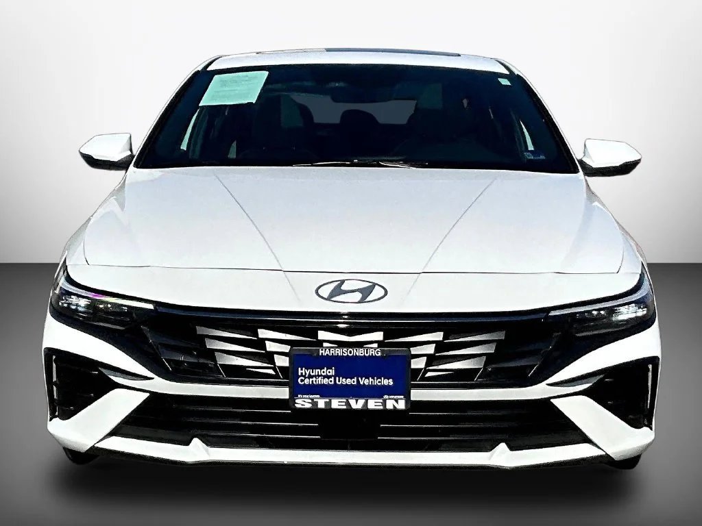 Used 2026 White Hyundai Limited image 2