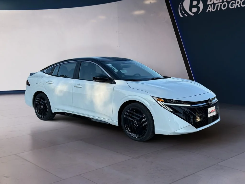 New 2027 White Nissan SR image 7