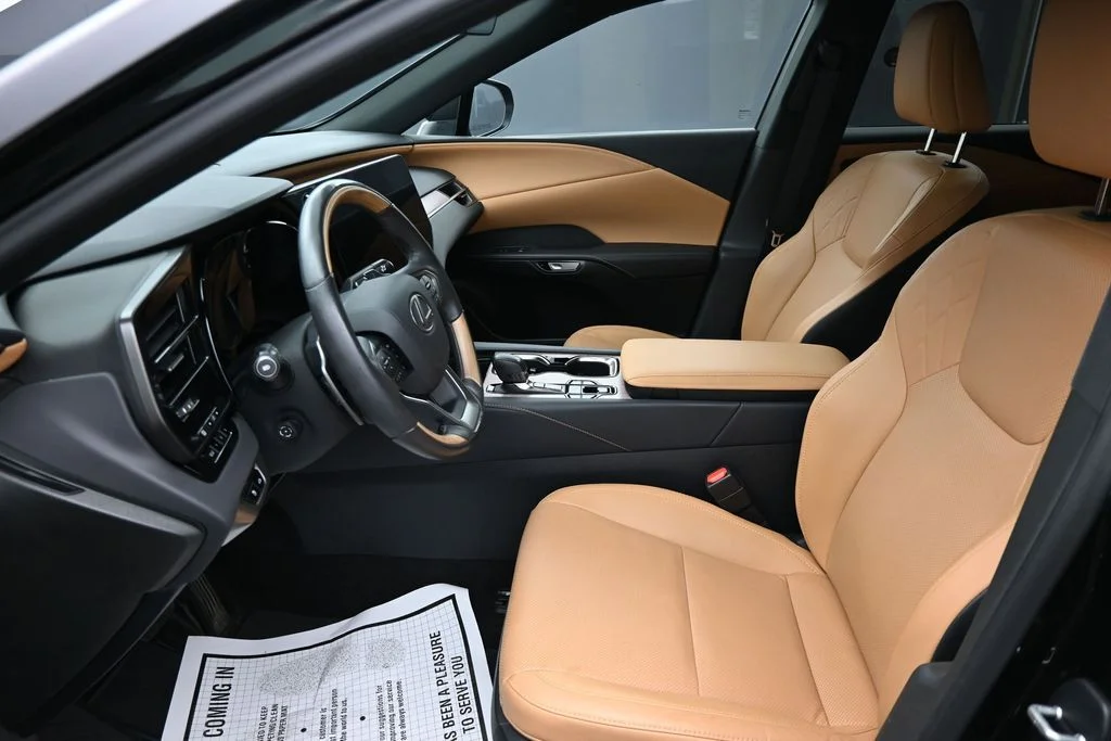 Used 2024 Black Lexus 350 Premium image 11