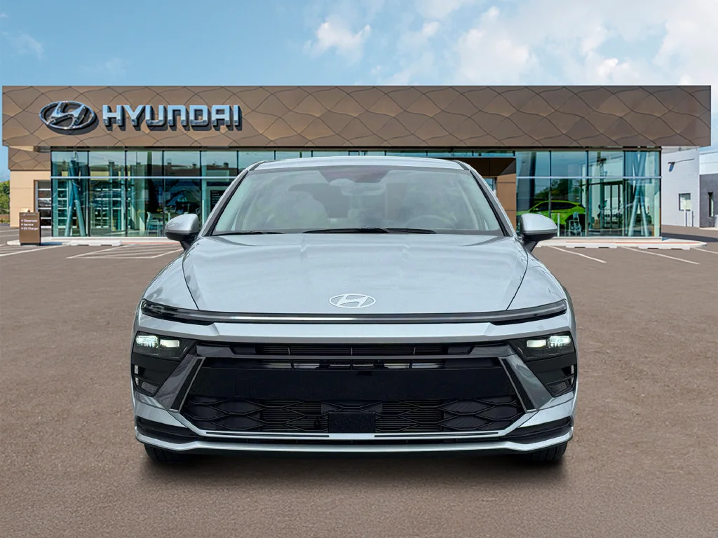 New 2026 Silver Hyundai SE image 12