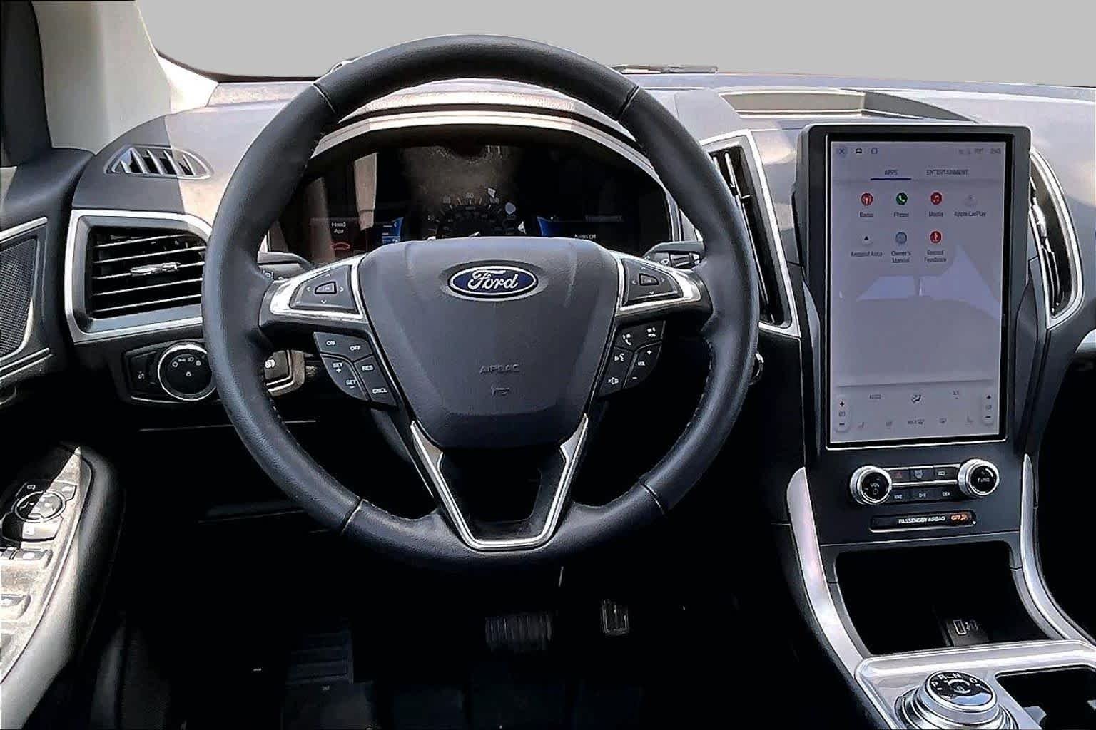 Used 2024 Carbonized Gray Ford SEL image 8