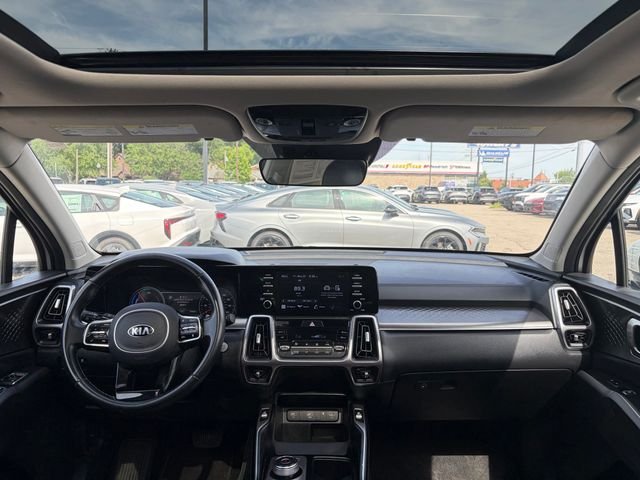 Used 2021 Snow White Pearl Kia EX image 20