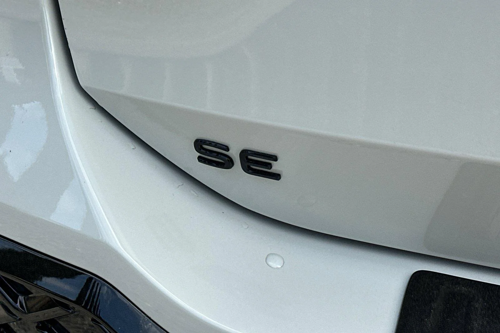 New 2026 Sandstone Volkswagen SE R-Line Black image 26
