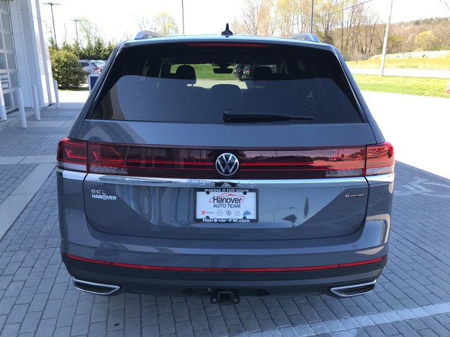 New 2026 Pure Gray Volkswagen 2.0T SEL image 7