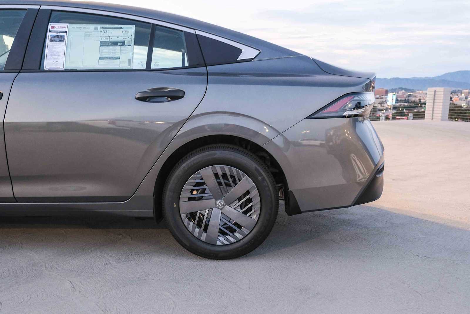 2027 Nissan Sentra S - Photo 8