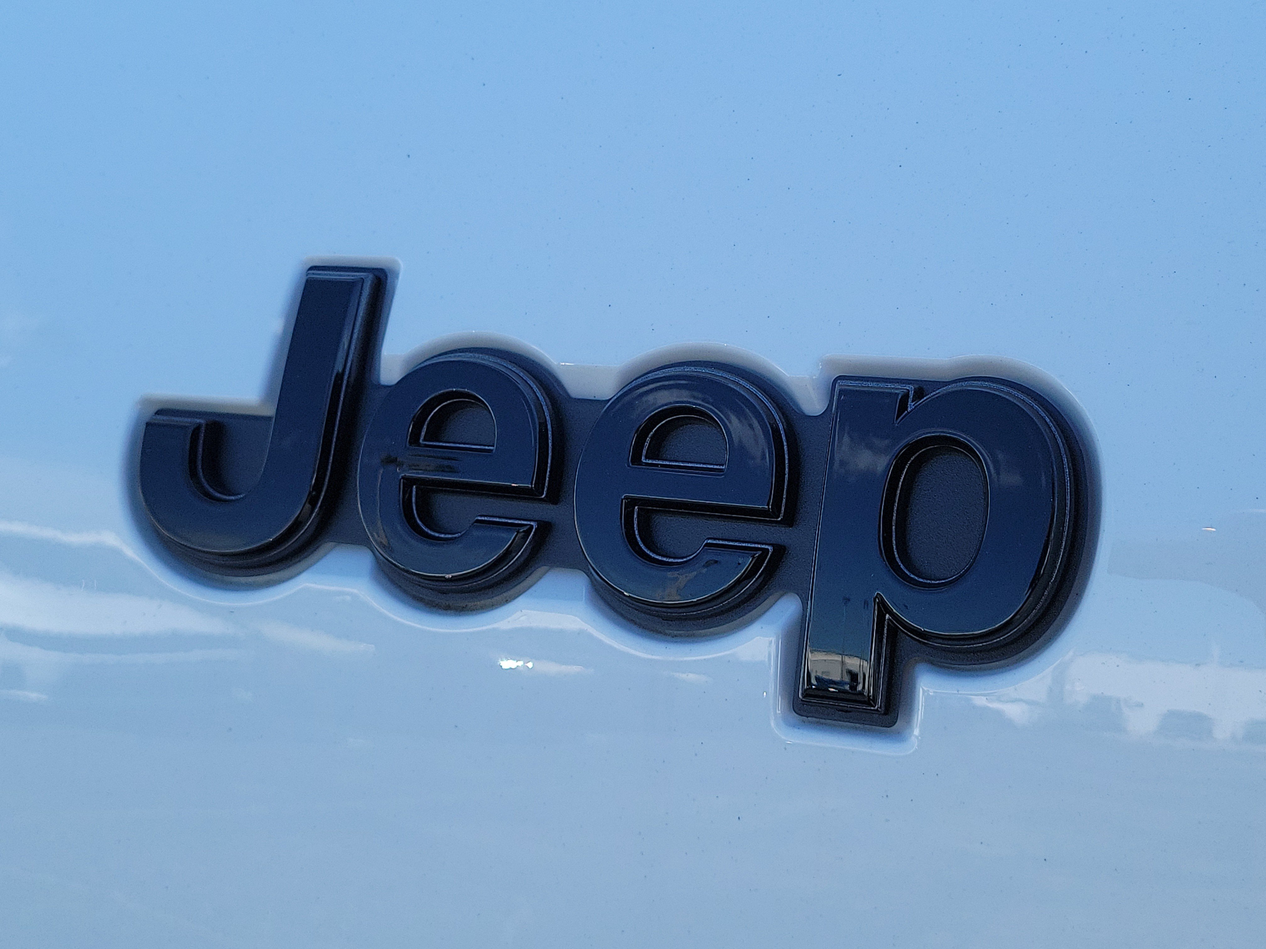 New 2026 Bright White Clearcoat Jeep  image 5