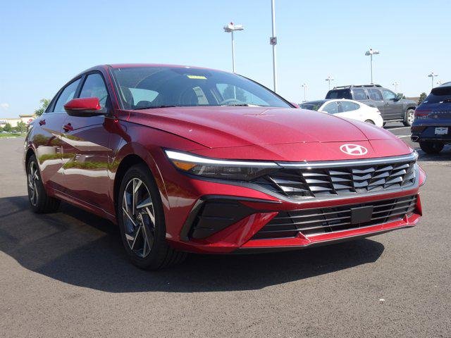 2025 Hyundai Elantra SEL - Photo 6