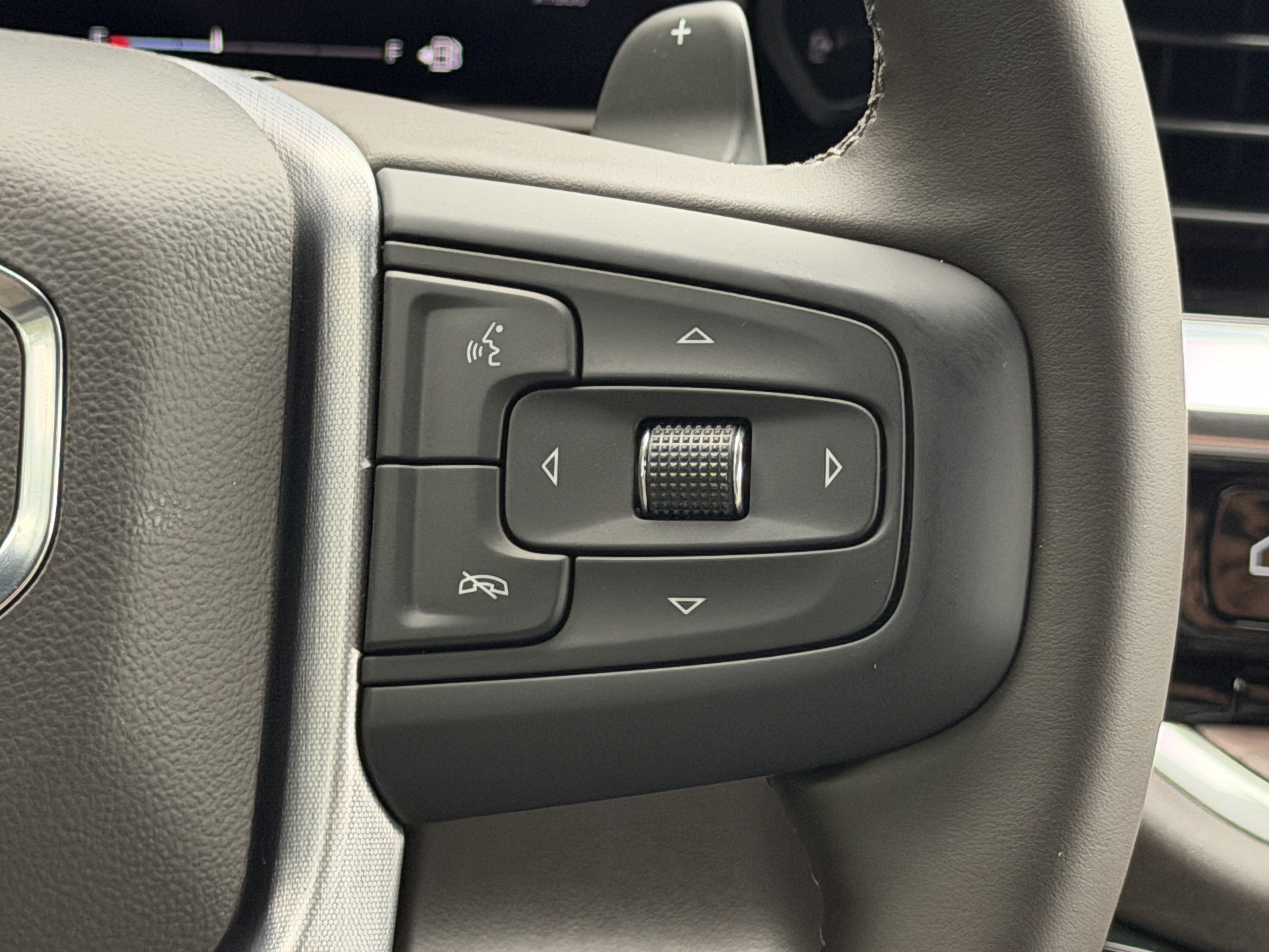 2026 GMC Sierra 1500 SLT - Photo 42