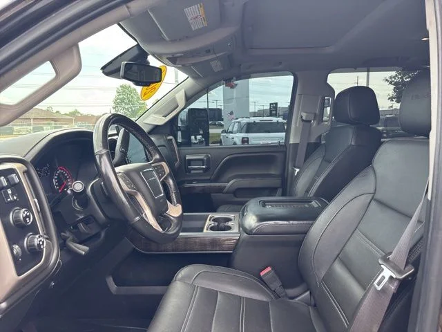 Used 2016 Onyx Black GMC Denali image 15