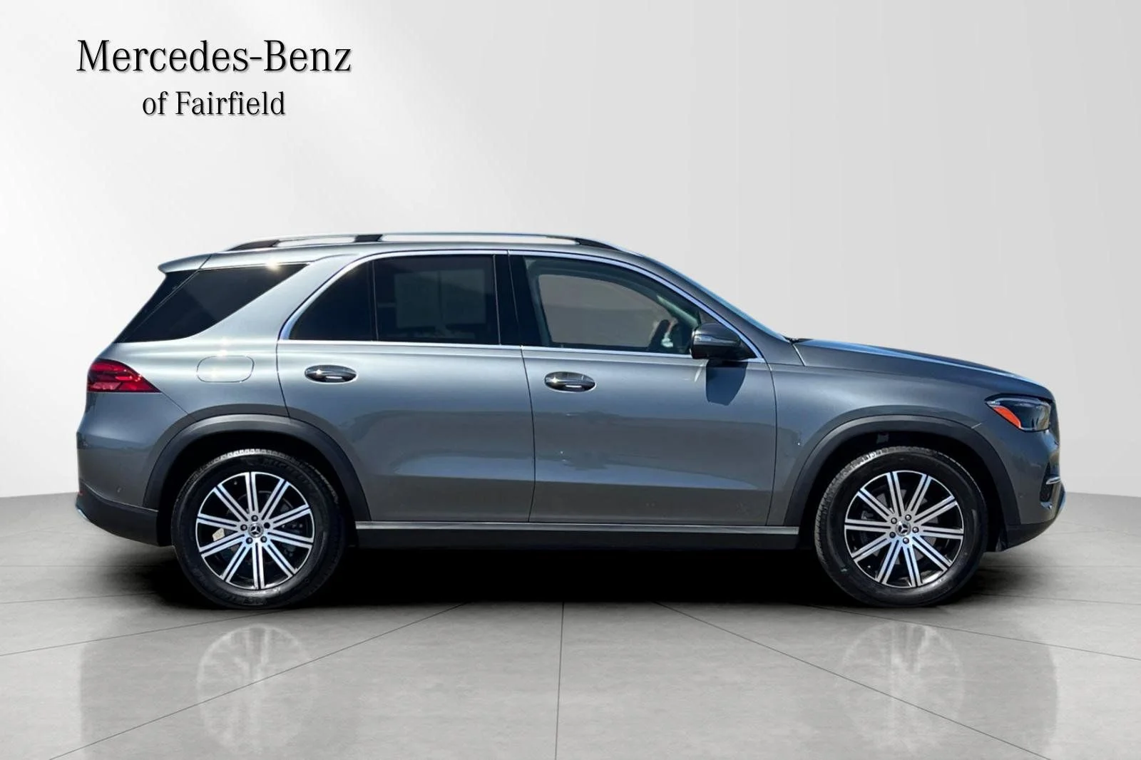 Used 2025 Gray Mercedes-Benz GLE 350 image 8